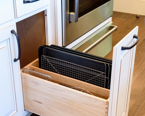 Cookie sheet storage