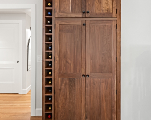 Wine cabinet and enclosed storage