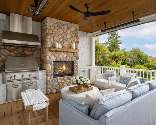 Covered Outdoor Kitchen